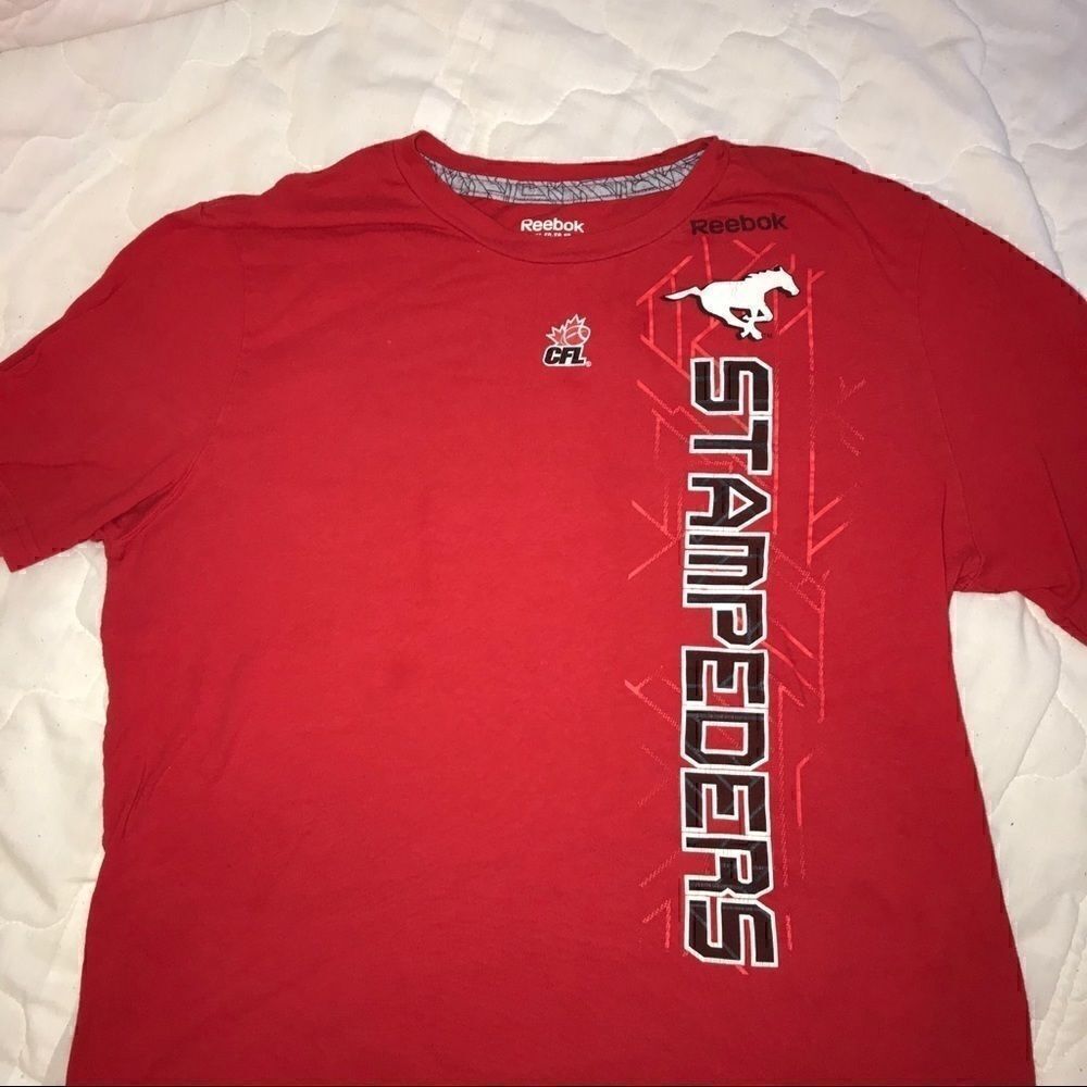 Reebok boys CFL T-shirt size 18